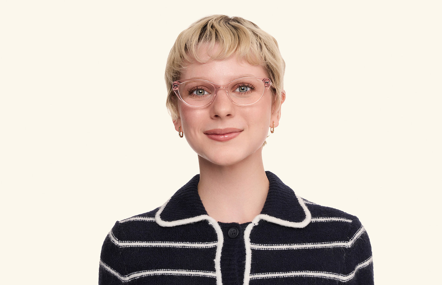 The ella - Pink Clear - LifeStyle1 - Pair Eyewear