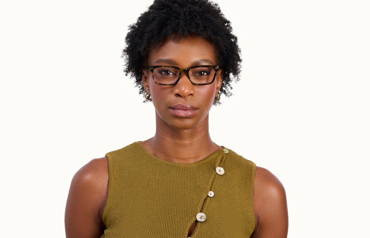 The Locke - LifeStyle 1 - Pair Eyewear