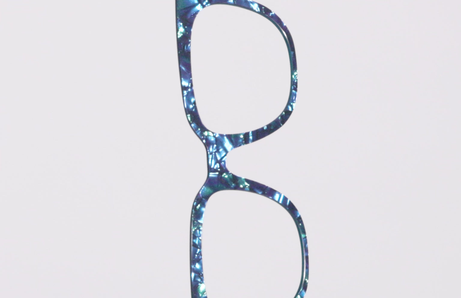 The Alexandrite Pearl Marble - LifeStyle Thumbnail Video1 - Pair Eyewear