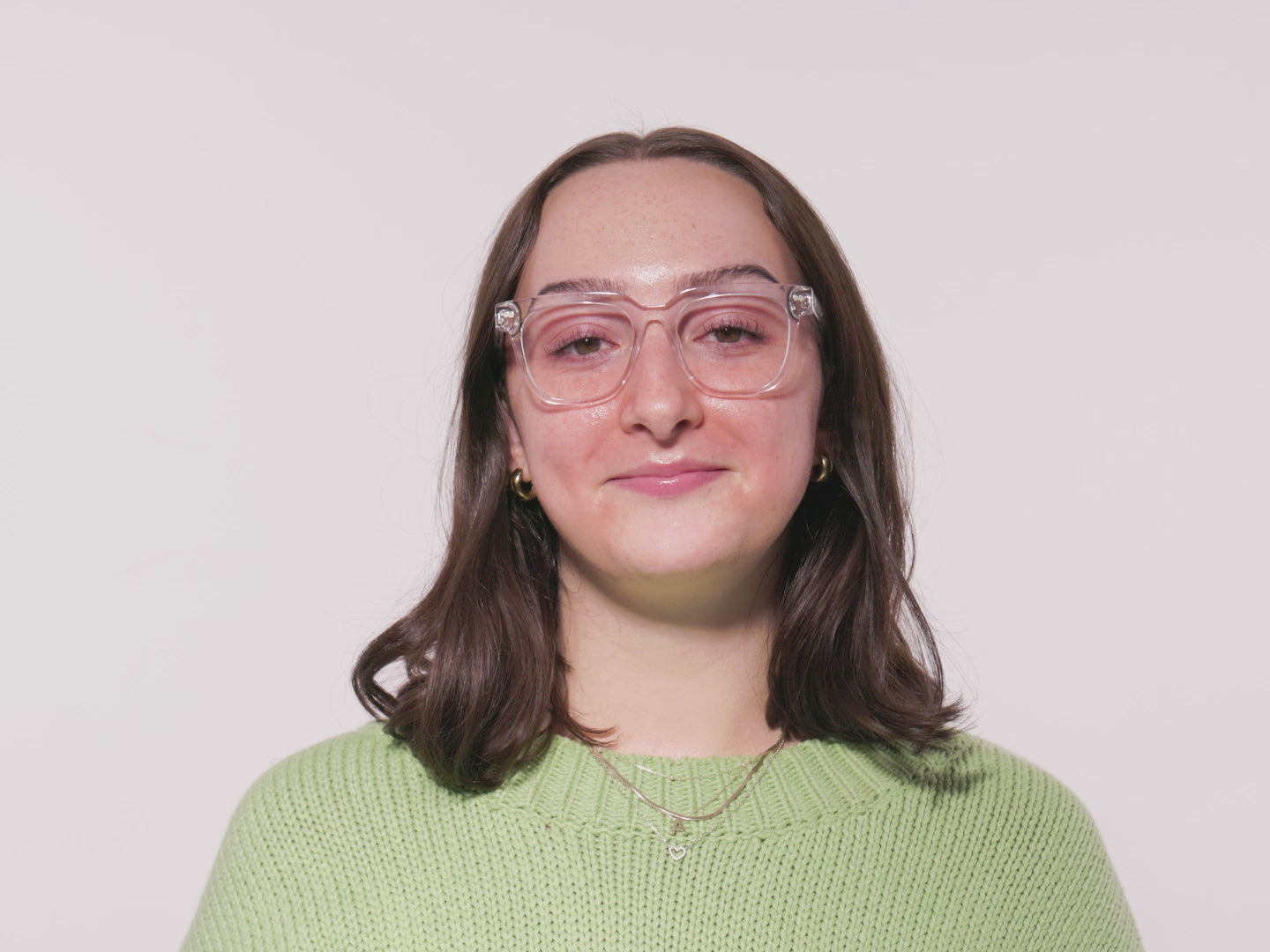 The Red Shimmer - LifeStyle Thumbnail Video1 - Pair Eyewear