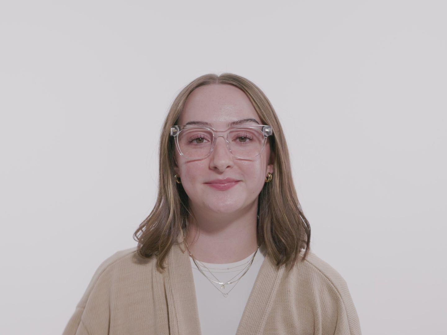 The B&W Chevron - LifeStyle Thumbnail Video1 - Pair Eyewear