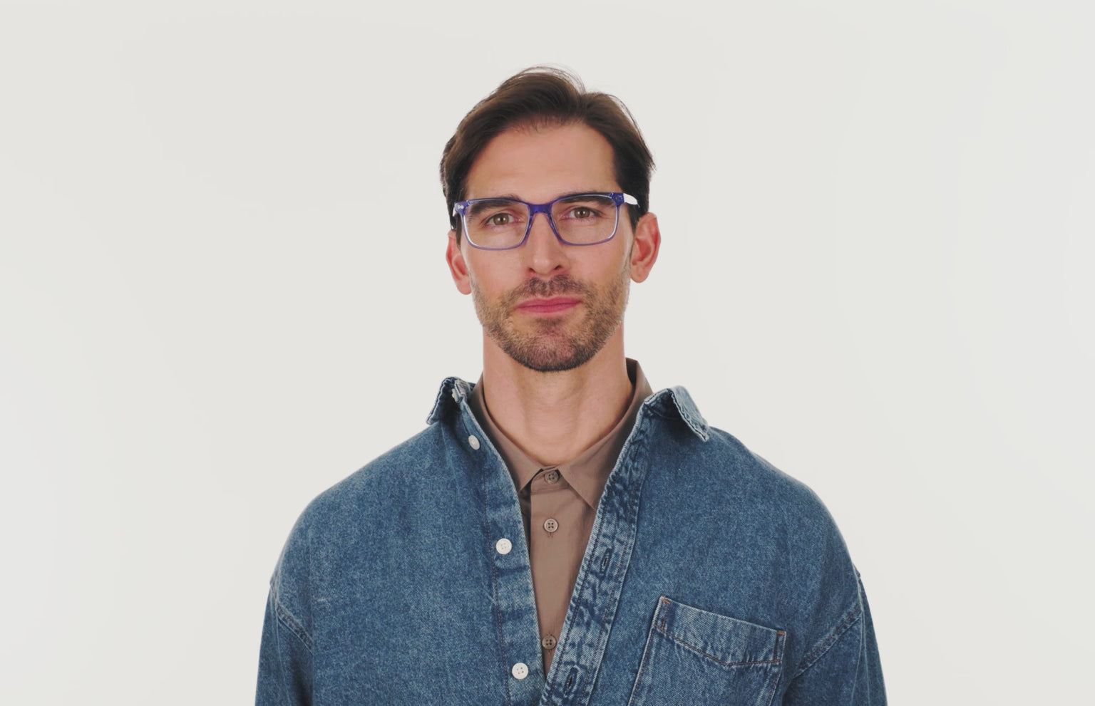 The Kirby - Blue Clear - LifeStyle Thumbnail3 - Pair Eyewear