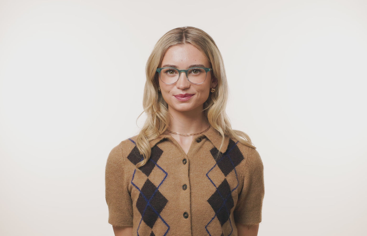 The Reese - LifeStyle Thumbnail 2 - Pair Eyewear