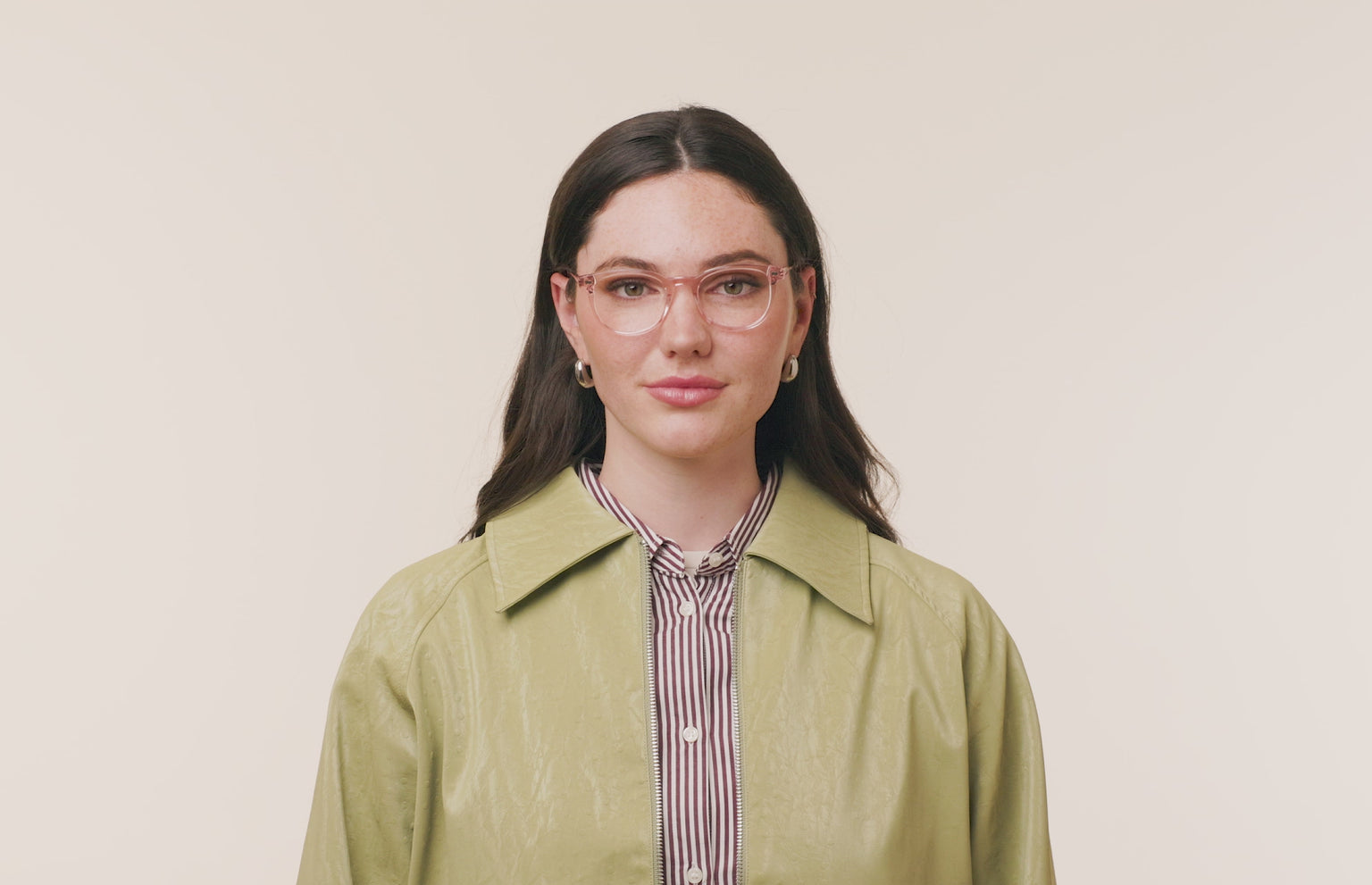 The Reese - Pink Clear Acetate Rose Gold Metal - LifeStyle Thumbnail3 - Pair Eyewear