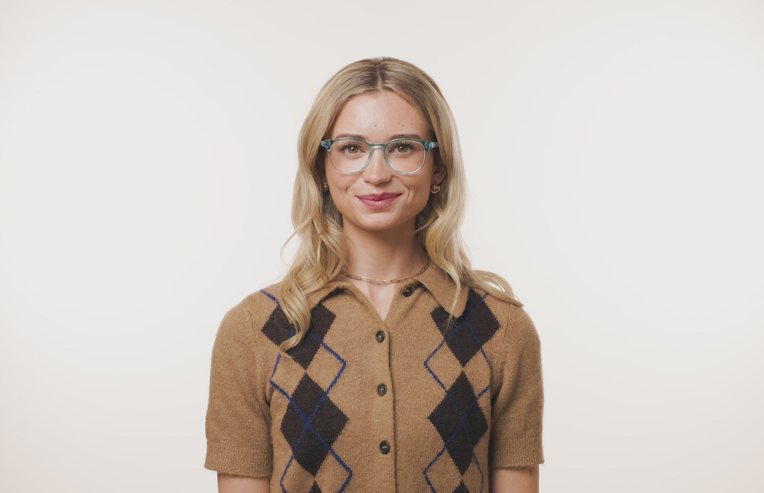 The Reese - LifeStyle Thumbnail 2 - Pair Eyewear