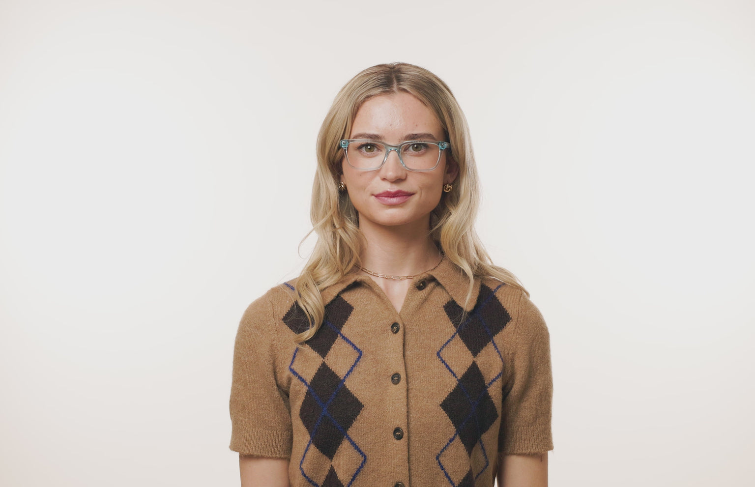 The Larkin - LifeStyle Thumbnail 2 - Pair Eyewear