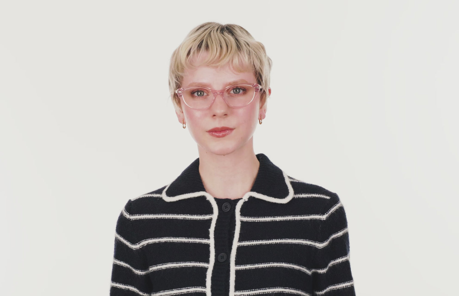 The ella - Pink Clear - LifeStyle Thumbnail2 - Pair Eyewear