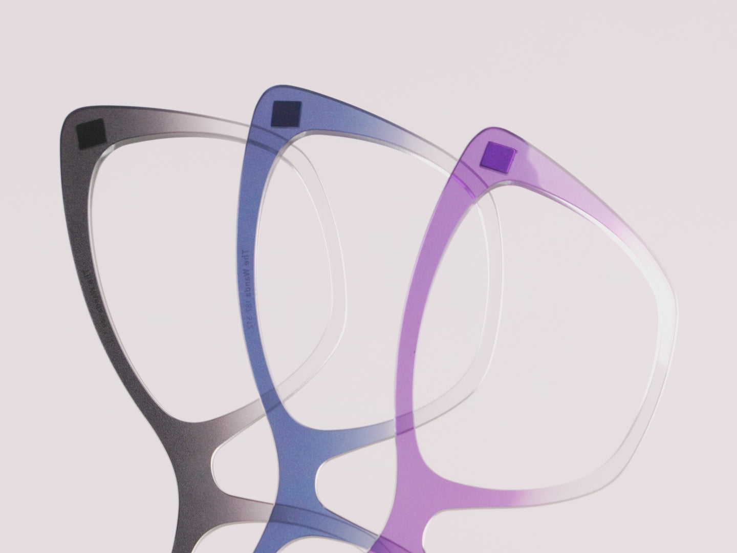 The Black Gradient Crystal - LifeStyle Thumbnail Video1 - Pair Eyewear