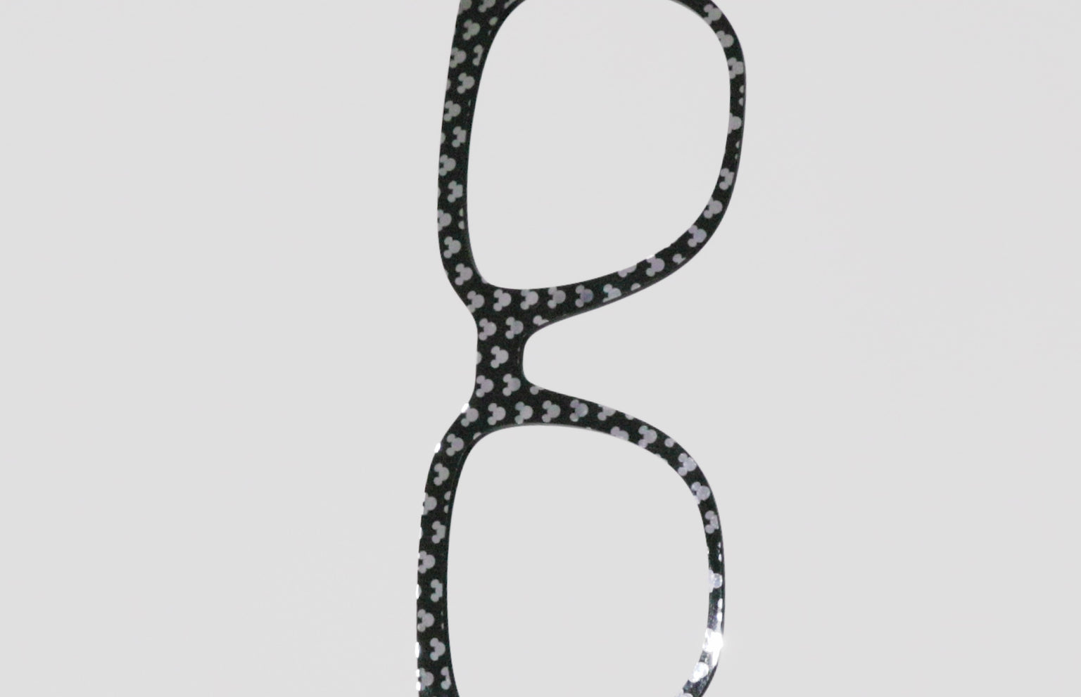 The Silver Foil Mickey - LifeStyle Thumbnail Video1 - Pair Eyewear