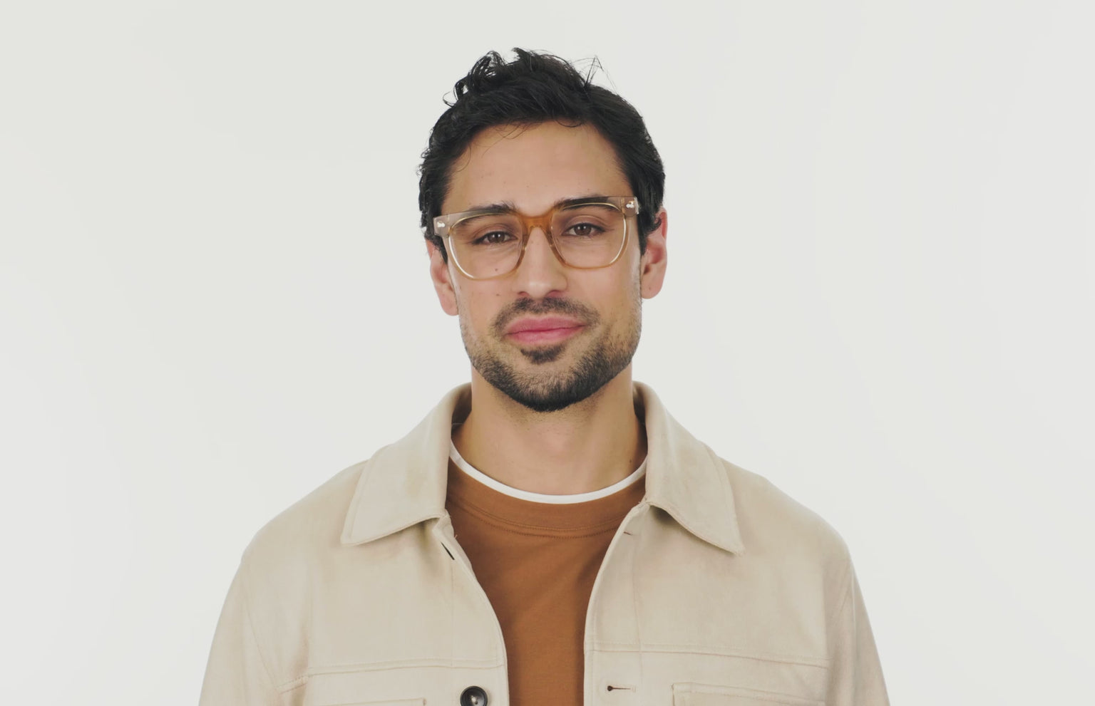 The Murphy - Honey Clear - LifeStyle Thumbnail2 - Pair Eyewear