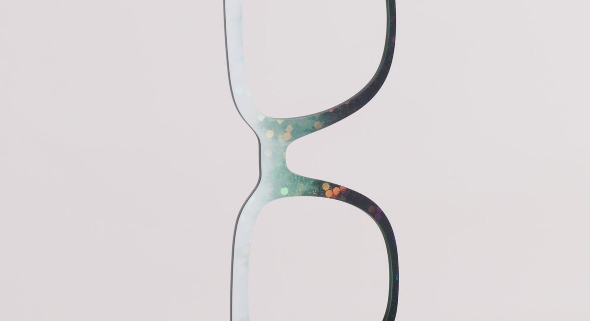 The Evergreen Forest Bokeh - LifeStyle Thumbnail Video1 - Pair Eyewear